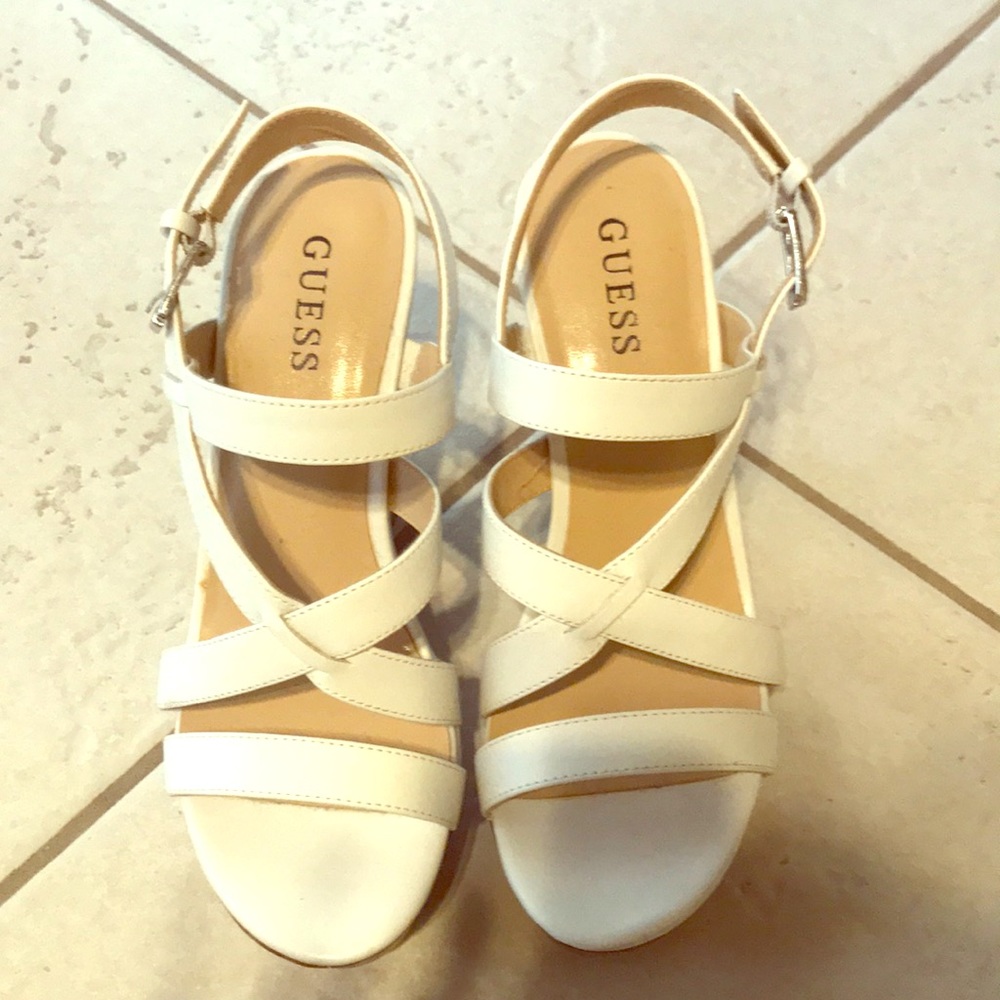 Guess wedges
